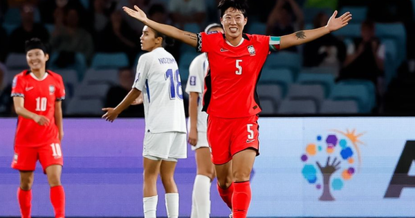 Clip: Nữ Hàn Quốc thắng trắng 6 bàn trước Uzbekistan