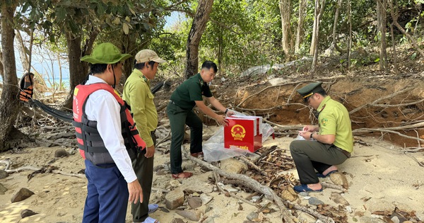 "Vượt sóng" đưa thùng phiếu đến từng cử tri