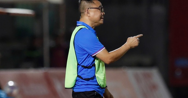 "Bầu" Đại thừa nhận gặp khó khi trở lại V-League