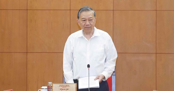 Tổng Bí thư Tô Lâm: Cần có chiến lược cụ thể nhằm tái cơ cấu nền kinh tế