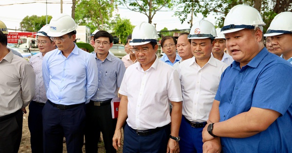 Tăng tốc giải phóng mặt bằng Vành đai 2