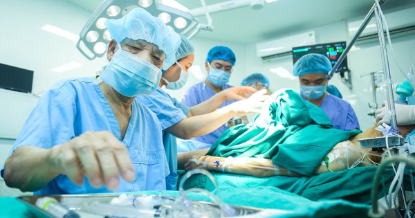 Lần đầu Việt Nam ghép tạng domino: Người nhận gan hiến lại, cứu thêm bệnh nhân