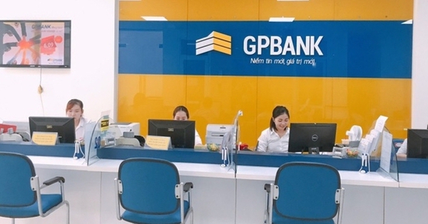 Chính phủ quyết định về chi phí tiền lương của Ngân hàng CB, GPBank và OceanBank