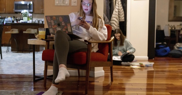 Mối liên hệ giữa mạng xã hội và hạnh phúc