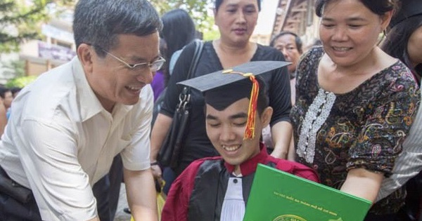 Người thầy kính yêu: "Thầy mong được làm bạn với con"