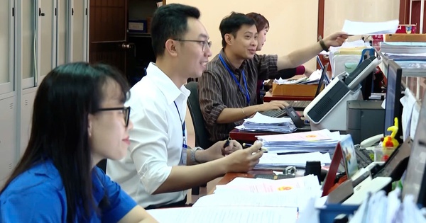 Đổi mới mạnh mẽ công tác cán bộ