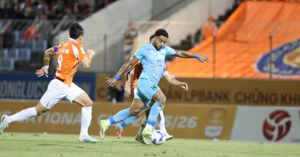 Tứ kết Cúp Quốc gia tái lập trật tự