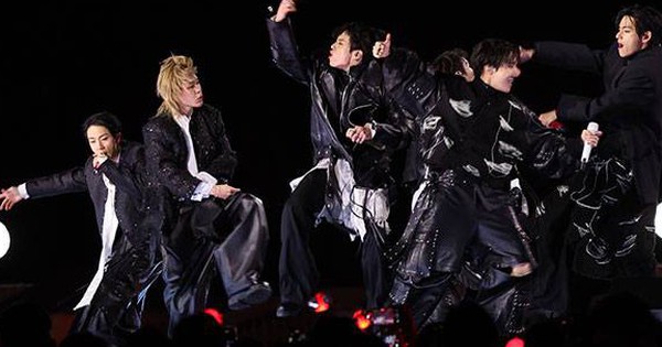 Cảnh sát chặn người mang dao, súng điện vì đêm nhạc BTS