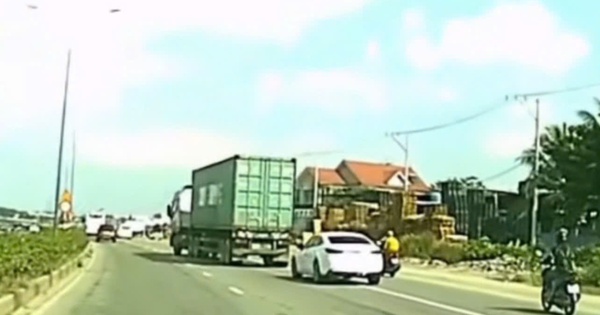 Hãi hùng xe container “đánh võng” trên đường Mỹ Phước - Tân Vạn