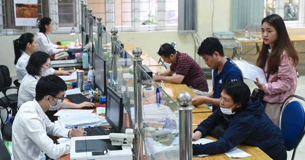 Đề xuất đổi mới đánh giá viên chức: Chấm điểm theo sản phẩm, theo dõi liên tục