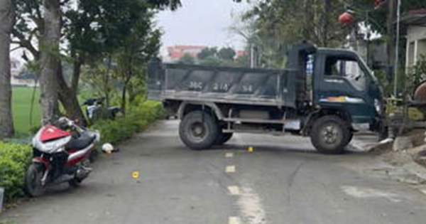 VIDEO: Ô tô tải phóng nhanh phanh gấp, quay ngang đường khiến 2 phụ nữ thương vong