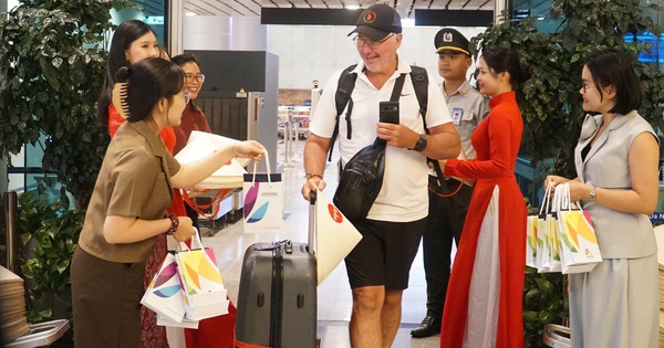 Sân bay Đà Nẵng quá tải, thành phố đề nghị các bộ, ngành hỗ trợ