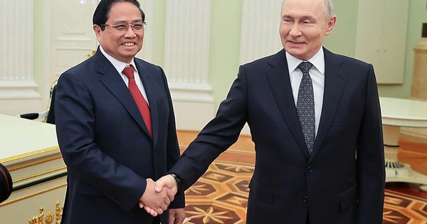 Những hình ảnh Thủ tướng Phạm Minh Chính hội kiến Tổng thống Nga Vladimir Putin