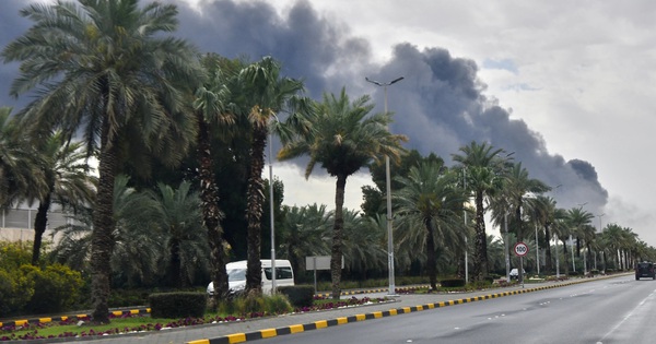 Cánh cửa đàm phán Mỹ - Iran hé mở