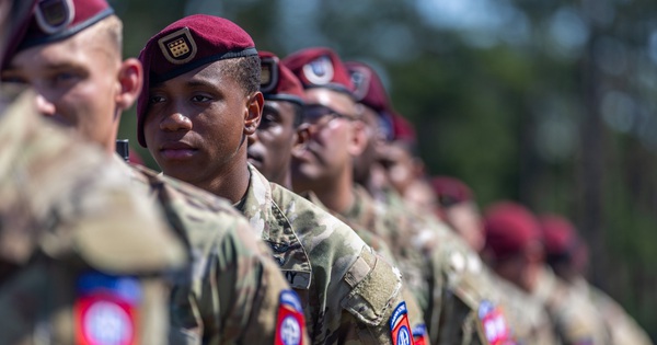 Lầu Năm Góc xác nhận triển khai bộ binh đến Trung Đông, Iran lên tiếng về kế hoạch ngừng bắn