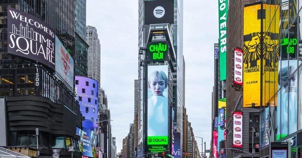 Châu Bùi vừa ra mắt đã được vinh danh