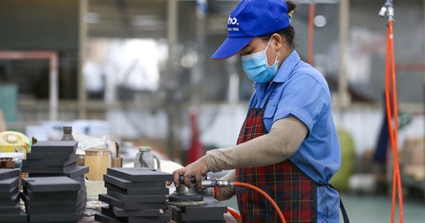 Giữ ổn định vĩ mô, tiếp sức doanh nghiệp (*): Tăng cường các chính sách hỗ trợ