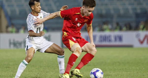 Tái đấu Malaysia, Hoàng Đức kỳ vọng Hoàng Hên sẽ tỏa sáng