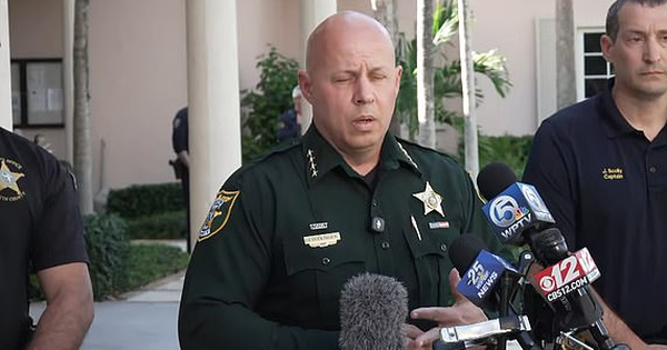 Nóng: Cảnh sát Mỹ bắt giữ siêu sao Tiger Woods