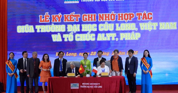 Một trường đại học ở miền Tây hợp tác với đối tác Pháp