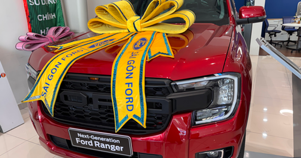 Xe bán tải lao đao, các đại lý đuối sức