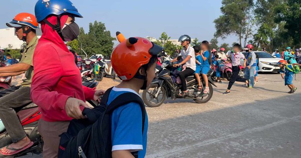 Sự thật phía sau clip “học sinh đứng nắng vì không ăn bán trú”: Lời thừa nhận từ phụ huynh