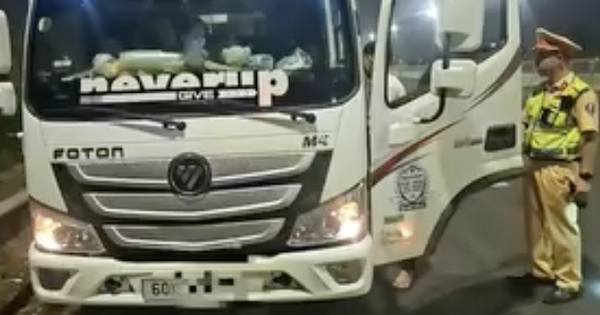 Chỉ 1 phút dừng, đỗ sai trên cao tốc có thể đánh đổi bằng tính mạng