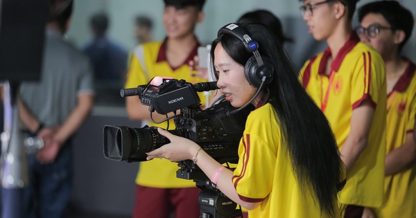 Học sinh khám phá ngành học tại sự kiện trải nghiệm quy mô 