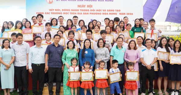 Ngày hội giúp phụ huynh chọn trường cho con tại phường Hòa Hưng, TPHCM