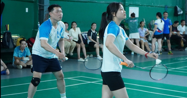 Phường Xuân Hòa tổ chức giải cầu lông Chương trình "Giờ thứ 9"