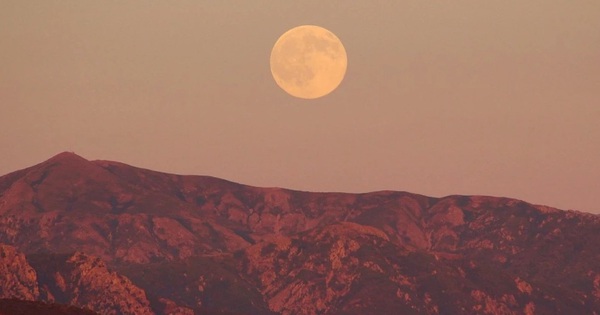 “Trăng hồng” và “trăng xanh” tháng 4 - 5 có gì đặc biệt?