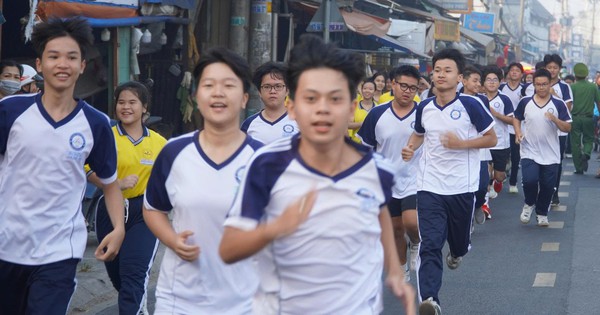 Giải chạy đặc biệt ở Hóc Môn