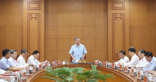 HIỆN THỰC HÓA KHÁT VỌNG PHÁT TRIỂN ĐẤT NƯỚC (*): Giữ nghiêm kỷ cương để mở đường phát triển