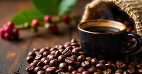 Trà, cà phê kết nối gia đình