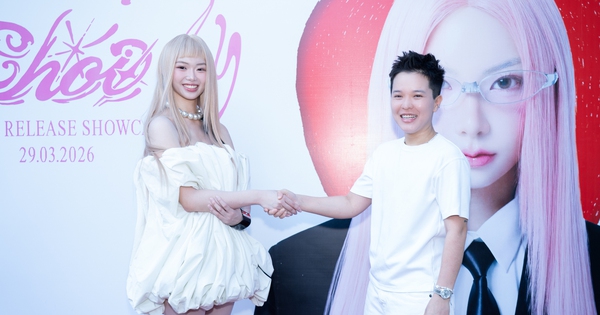 Dàn anh trai, em xinh đến chúc mừng Album đầu tay của Ánh Sáng AZA