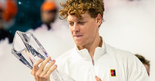 Sinner hoàn tất “Sunshine Double”, nối bước Djokovic, Nadal thắng liền 3 giải Masters 1.000