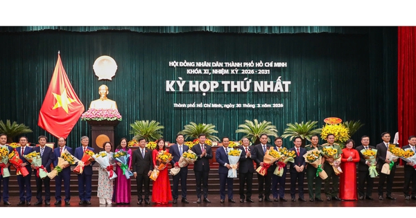 Ra mắt bộ máy UBND TPHCM nhiệm kỳ 2026-2031