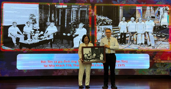 Tưởng niệm 46 năm ngày mất của Chủ tịch Tôn Đức Thắng