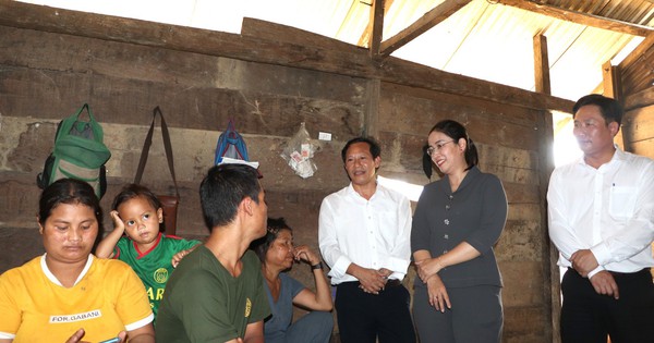 Clip: Tận mắt thấy dân làm món cá ủ chua, lãnh đạo Đà Nẵng nói 