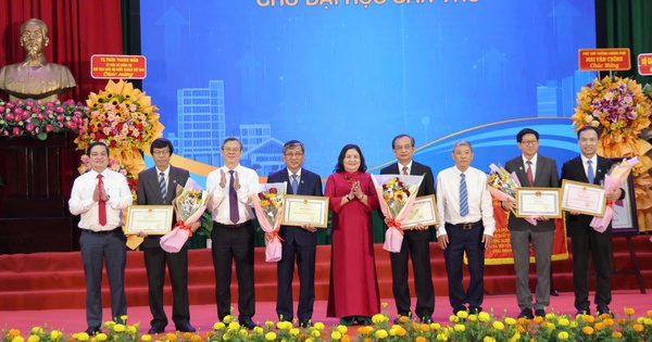 Đại học Cần Thơ kỷ niệm 60 năm thành lập