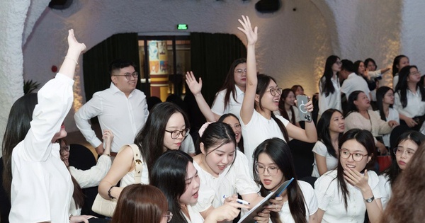 Tranh luận: Thái độ và trình độ- cái nào quan trọng hơn?