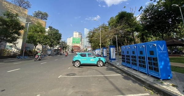 Sở Xây dựng TPHCM yêu cầu hoàn thành 3.000 tủ đổi pin trước ngày 10-4