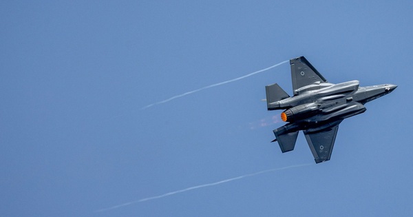 F-35 không chiến ở Tehran, Israel tuyên bố "cứng rắn