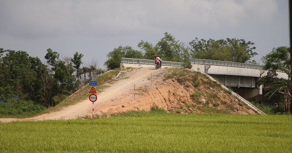 Đà Nẵng nói rõ tiến độ loạt cây cầu xây xong thiếu đường dẫn