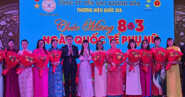 Công ty Yến Sào Khánh Hòa tôn vinh nữ lao động