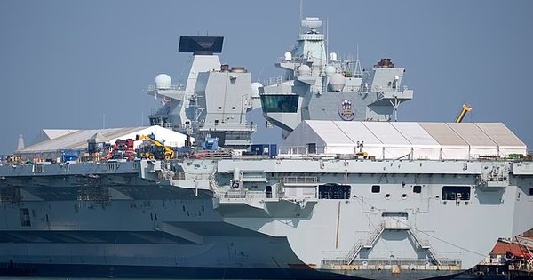 Tổng thống Donald Trump tuyên bố Mỹ không cần tàu sân bay Anh hỗ trợ, cảnh báo sẽ “ghi nhớ”