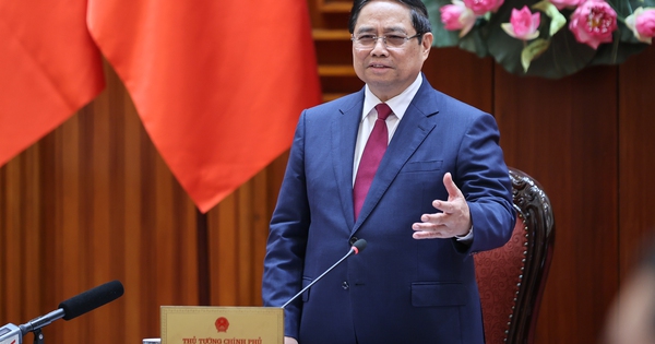 Thủ tướng: Xây dựng ngay kho dầu thô tại Nghi Sơn và tính toán các địa điểm khác