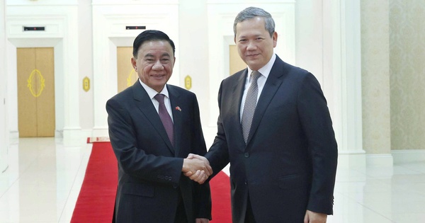 Củng cố, phát triển quan hệ Việt Nam - Campuchia