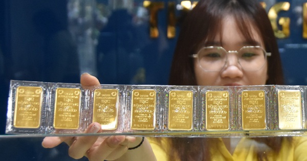 Sáng 10- 4, giá vàng tại Bảo Tín Minh Châu, SJC, Mi Hồng bật tăng 1,2 triệu đồng/lượng