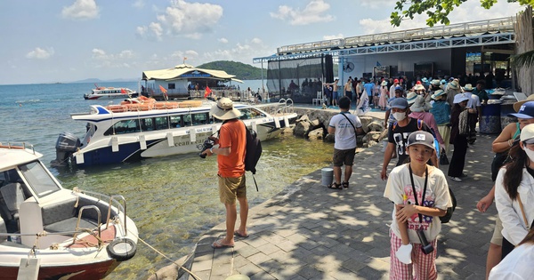 Du lịch dịp lễ 